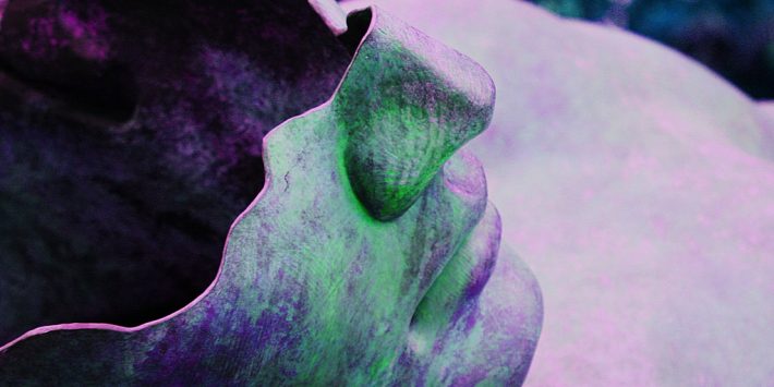 2414403246_ce93e20ce9_b