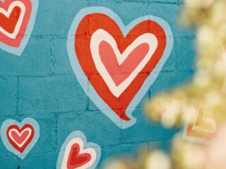 DU