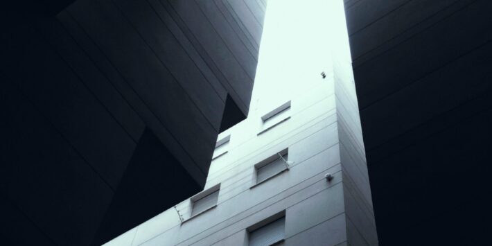 hans-eiskonen-_tNxgnb2ico-unsplash