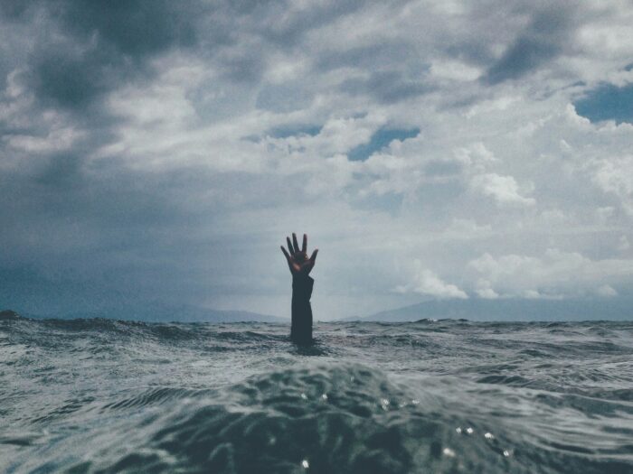 Celine_Weltschmerz_nikko-macaspac-unsplash