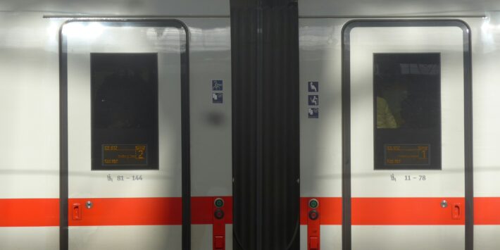 jan-kellermann-co9TMy9zG_k-unsplash