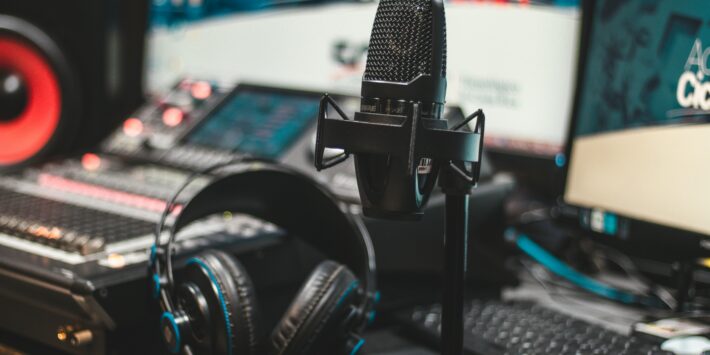 jose-leon-KKGrSzM_QQw-unsplash